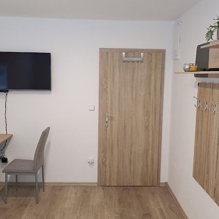Apartmány Svítkov 79 Pardubice Esterno foto